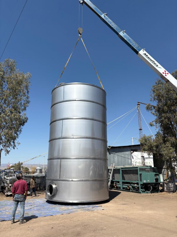 TANQUE DE ACERO INOXIDABLE CAPACIDAD 100,000 LITROS - Imagen 11