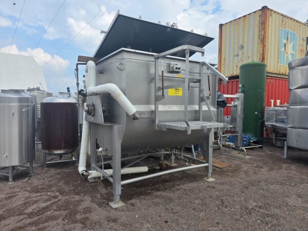 MEZCLADORA DE LISTON CON CHAQUETA MARCA APV EN ACERO INOXIDABLE