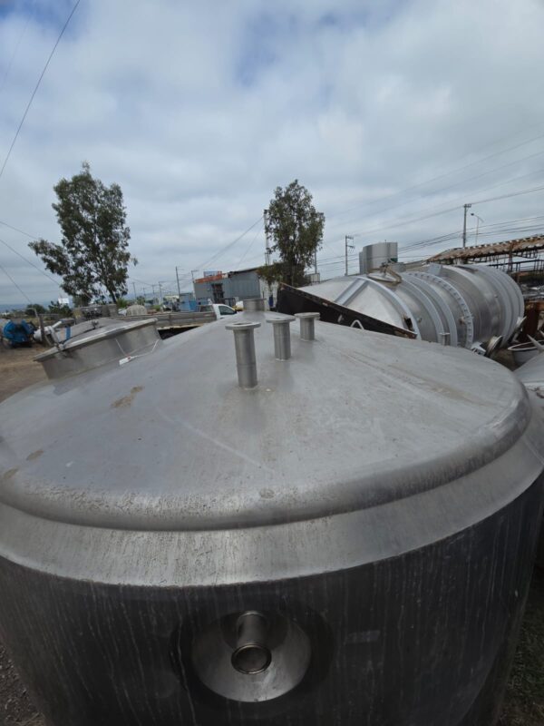 TANQUE TERMICO SANITARIO DE ACERO INOXIDABLE - Imagen 8