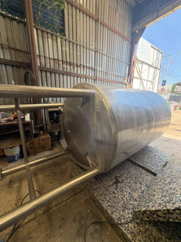 TANQUE NUEVO EN ACERO INOXIDABLE SANITARIO CON CAPACIDAD DE 6,500 LITROS - Imagen 11