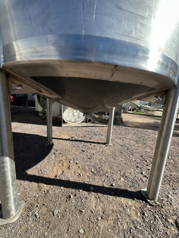 TANQUE NUEVO EN ACERO INOXIDABLE TIPO 304 CON CAPACIDAD DE 1,000 LITROS - Imagen 4
