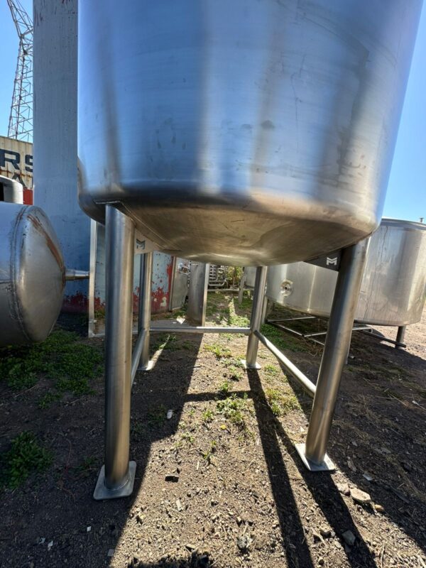 TANQUE NUEVO EN ACERO INOXIDABLE SANITARIO CON CAPACIDAD DE 6,500 LITROS - Imagen 3