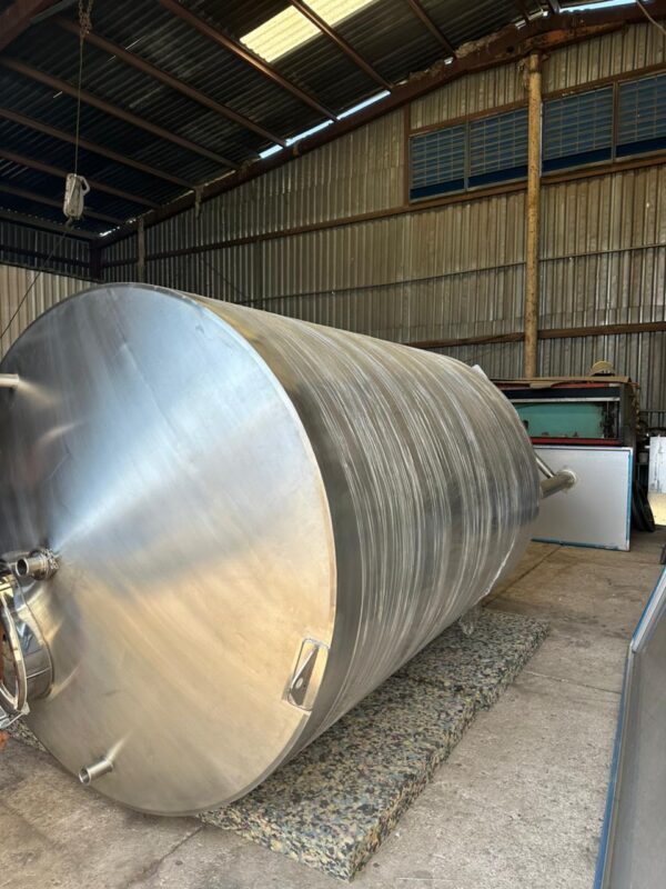 TANQUE NUEVO EN ACERO INOXIDABLE SANITARIO CON CAPACIDAD DE 6,500 LITROS - Imagen 7