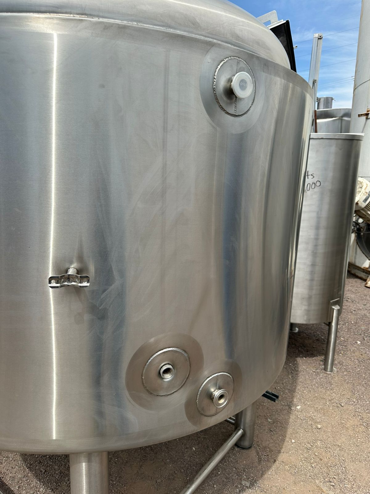 TANQUE DE ACERO INOXIDABLE CAPACIDAD 1,200 LITROS ENCHAQUETADO - Imagen 3