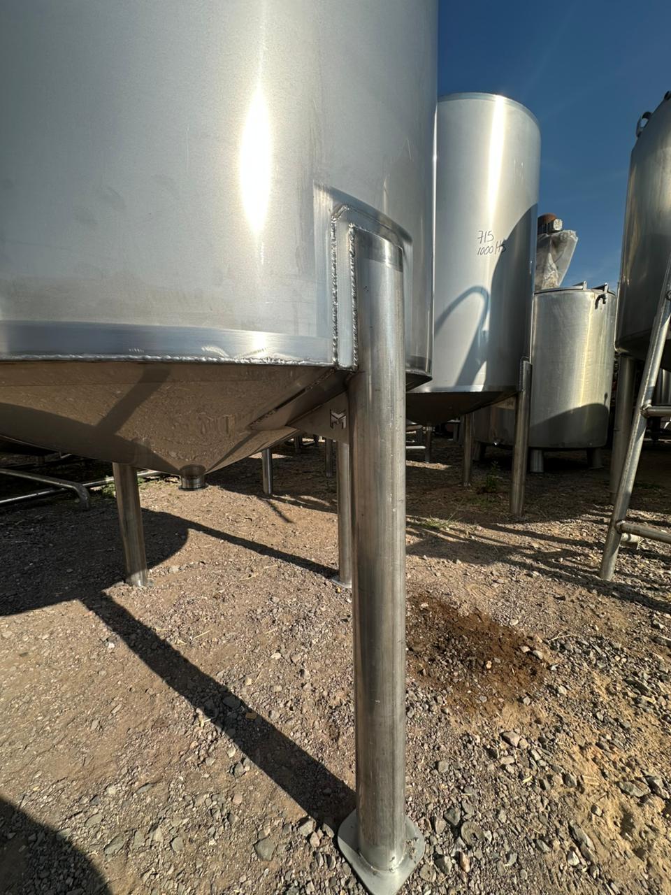 TANQUE EN ACERO INOXIDABLE CON CAPACIDAD DE 1,000 LITROS - Imagen 11