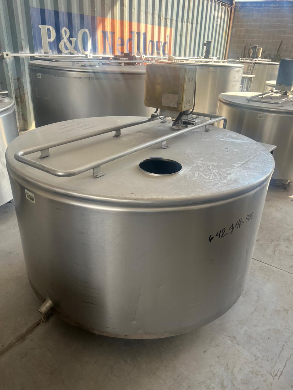 TANQUE DE ACERO INOXIDABLE CON CAPACIDAD DE 1,000 LITROS - Imagen 7